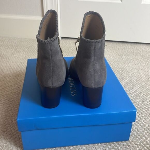 NIB Jack Rogers Cassidy Suede Bootie - Picture 7 of 8